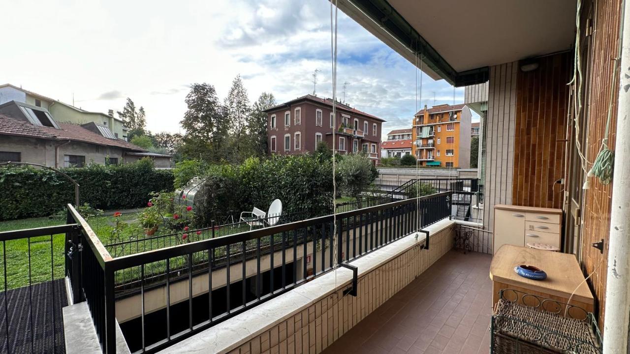 Dehomes - Two Bedrooms, Terrace, Wi-Fi, Tram To Centre & Rho Fiera Milano Dış mekan fotoğraf