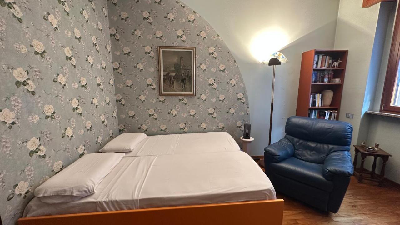 Dehomes - Two Bedrooms, Terrace, Wi-Fi, Tram To Centre & Rho Fiera Milano Dış mekan fotoğraf