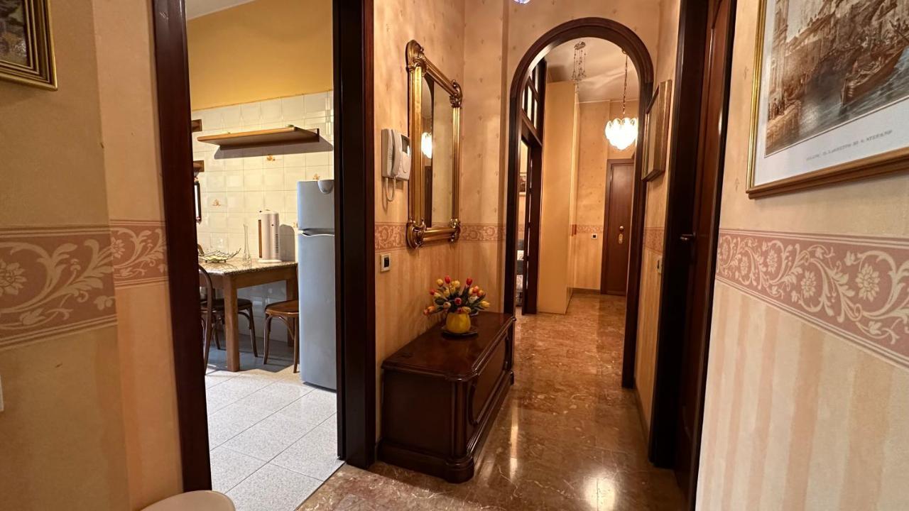 Dehomes - Two Bedrooms, Terrace, Wi-Fi, Tram To Centre & Rho Fiera Milano Dış mekan fotoğraf