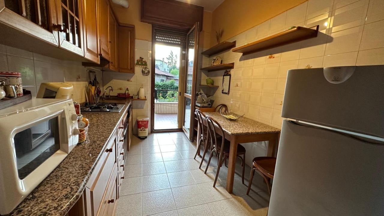 Dehomes - Two Bedrooms, Terrace, Wi-Fi, Tram To Centre & Rho Fiera Milano Dış mekan fotoğraf